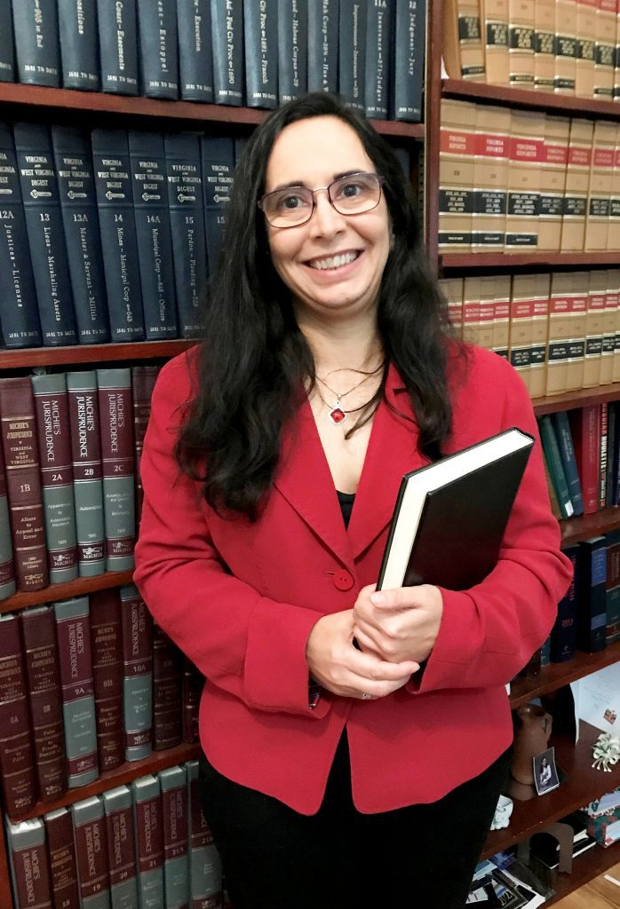 This attorney passed the bar on her first try without attending law school  - Talker