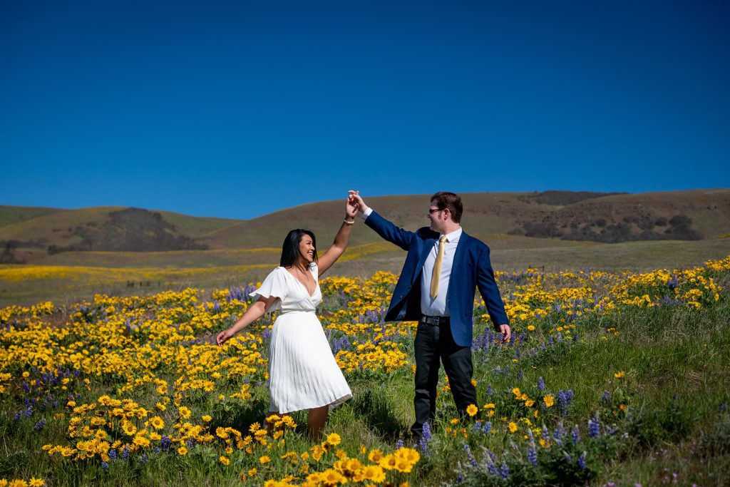 Couple Smoked From 'Mr and Mrs' Bongs in Their Wedding Photos