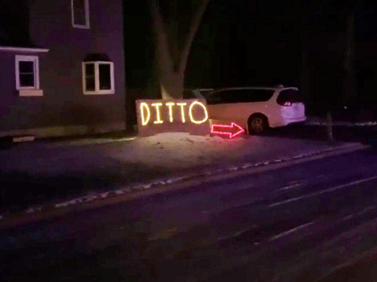 Homeowner Creates Witty Ditto Sign In Response To Neighbors Festive